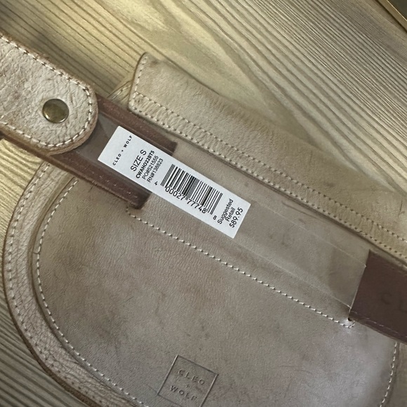 Cleo & wolf women's saddle belt bag - Picture 6 of 7